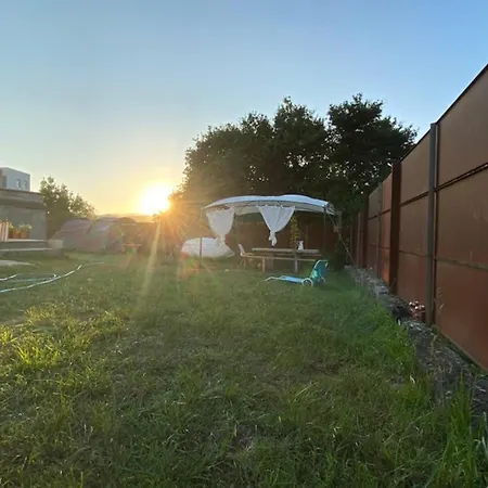 Dom wakacyjny Casa Con Jardin